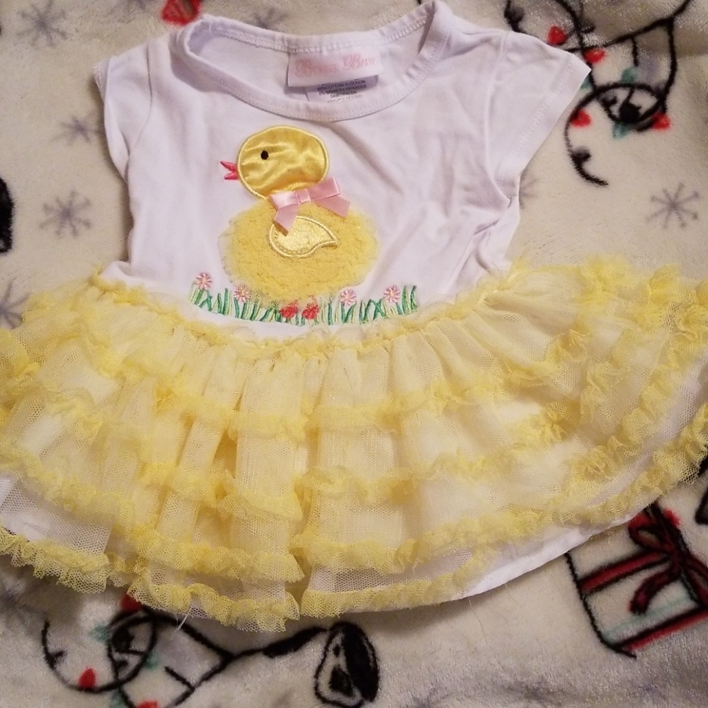 Baby's Easter dress type